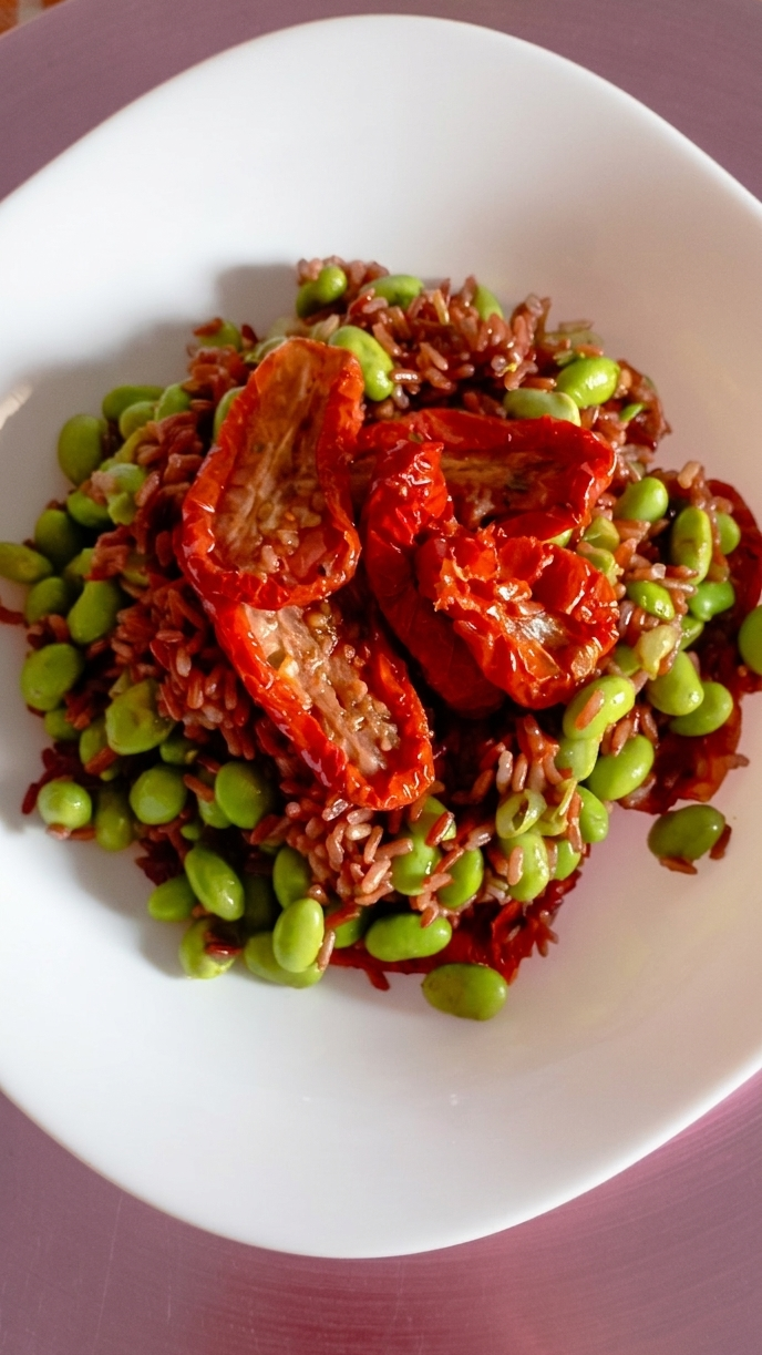 Sun-Kissed Red Rice Poké with Edamame and Sun-Dried Tomatoes
