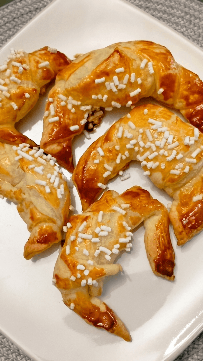 Mini Croissants Made Simple: Light & Irresistibly Flaky